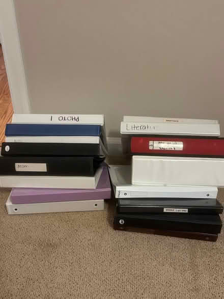 Photo of free 3-ringed Notebooks & Folders (Roswell (Old AL/Haynes Bridge)) #1