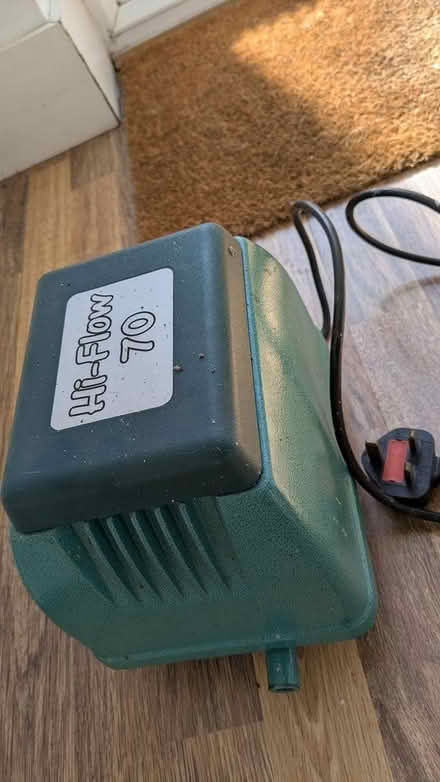 Photo of free Air pump (for pond) (TW1 Twickenham) #2