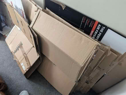 Photo of free Selection of cardboard boxes (RG1) #1