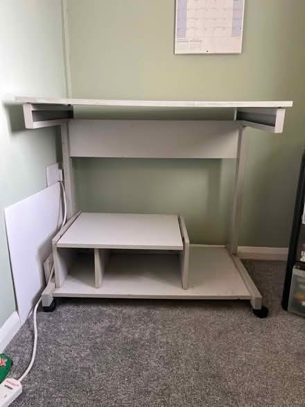 Photo of free Small computer desk (Saltney Ferry CH4) #1