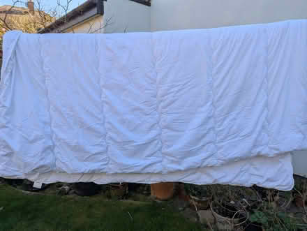 Photo of free 10.5 tod double duvet - polyester (Headington OX3) #3