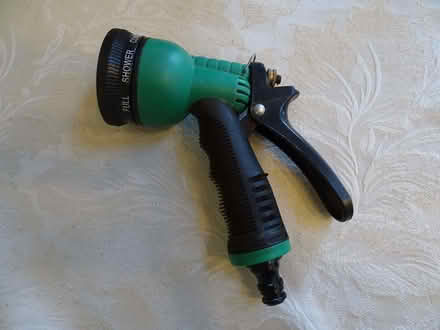 Photo of free garden hose trigger nozzle with spray adjustment (Tolworth KT5) #1