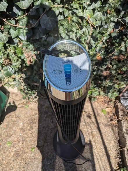 Photo of free Honeywell tower fan (Norbury sw16) #1