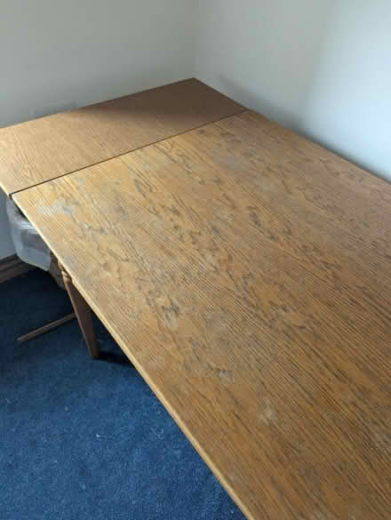 Photo of free Extendable table (High Newton LA11) #3