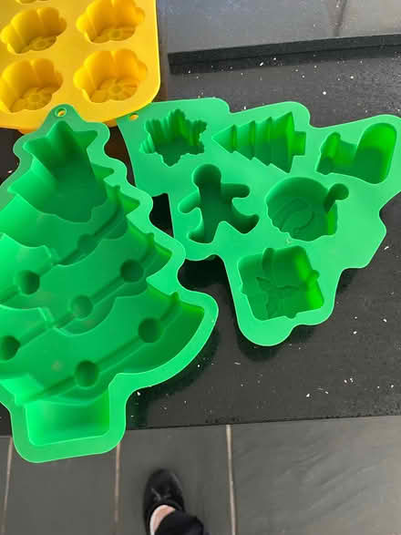 Photo of free Silicone cake moulds (Nazeing CM19) #2