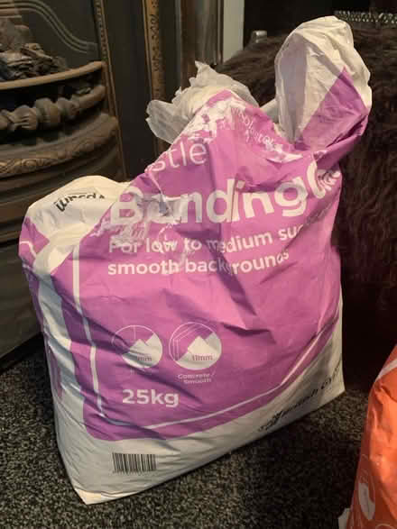 Photo of free Thistle bonding coat 15kg (Broadgate PR1) #1