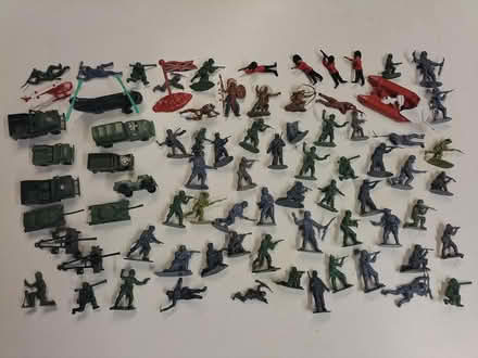 Photo of free Toy soldiers (Garth Hill, RG12) #1