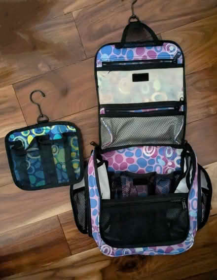 Photo of free LL Bean toiletries bag (North Laurel) #2