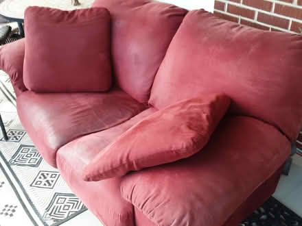 Photo of free Love Seat (Downtown) #1