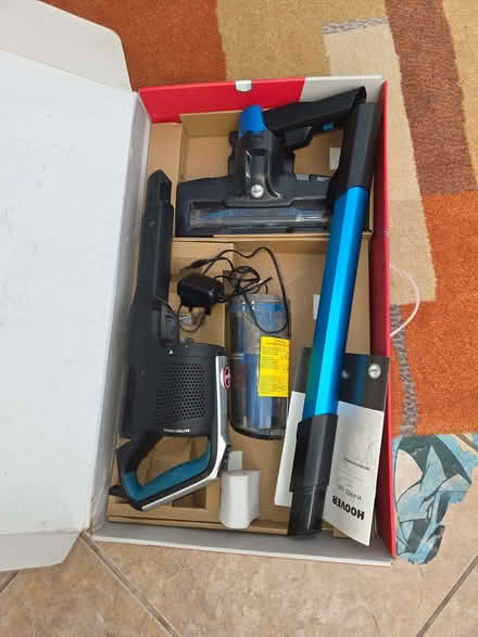 Photo of free Hoover cordless vacuum cleaner (Chingford Mount E4) #1