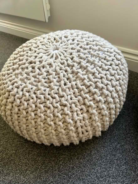 Photo of free 2 foot stools/pouffes (Rugby, Brownsover CV21 1ua) #2