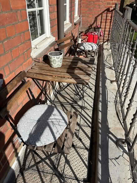 Photo of free Outdoor furniture (NW11 Golders Green) #1