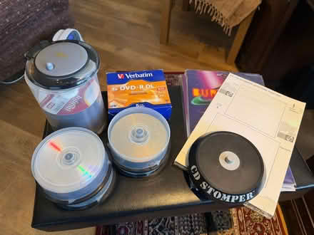Photo of free CD and DVD Roms (DE75 Heanor) #1