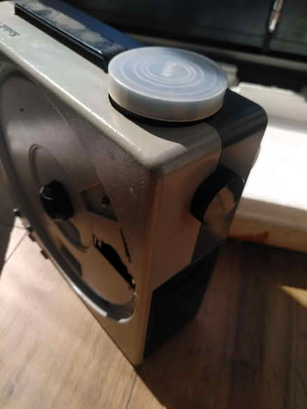 Photo of free Kodak slide projector (Oxford-Freegle CGA OX4) #1