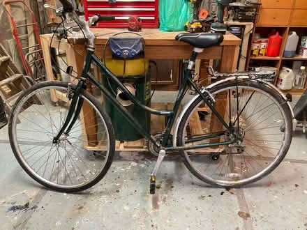 Photo of free Claude Butler Unisex bicycle (Inchinnan PA8) #1