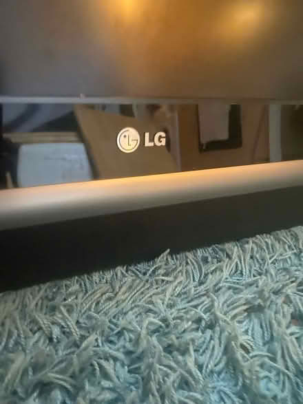 Photo of free LG tv and dvd player (Emerson valley mk4) #3