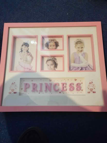 Photo of free Photo frame (WV11) #1