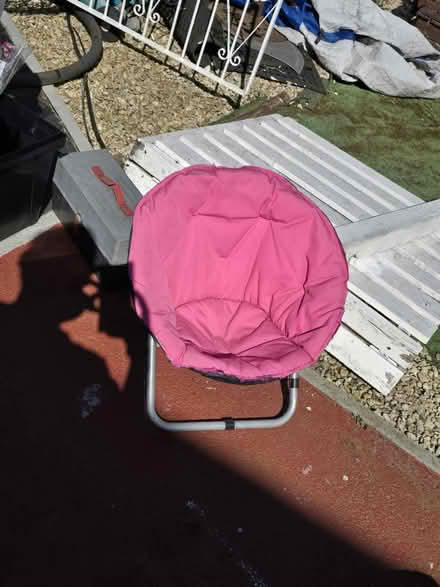 Photo of free Small kids chair (Kidlington) #1