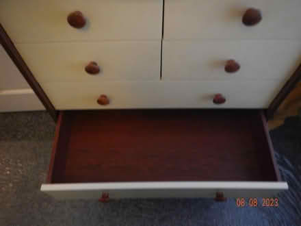 Photo of free Chest of drawers (PO4) #3