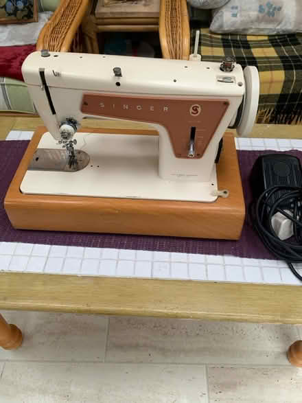 Photo of free Sewing machine (BR40HX) #1
