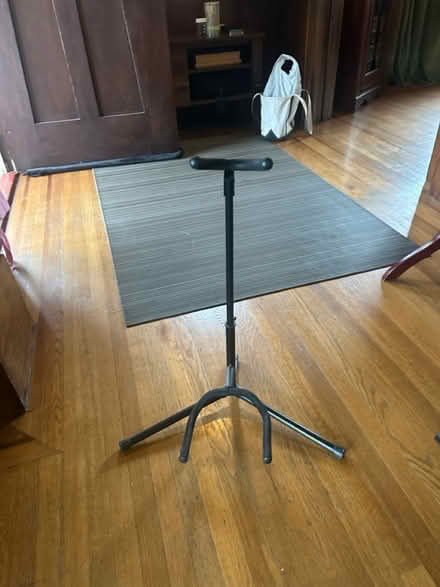 Photo of free Guitar stand. In great shape (Alameda west end) #1