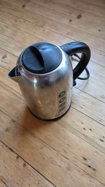 Photo of free Russell Hobbs Kettle (Pollokshields) (Govanhill G41) #1