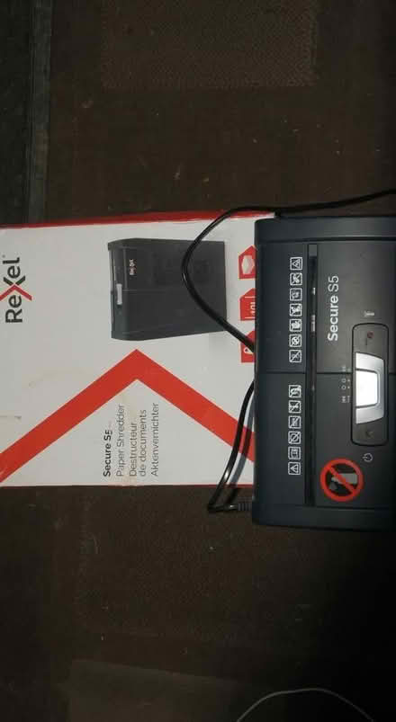 Photo of free Shredder (TN31) #1