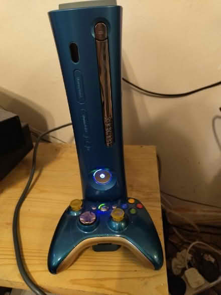 Photo of free One of a kind custom xbox360 (Oaks Cross SG2) #1