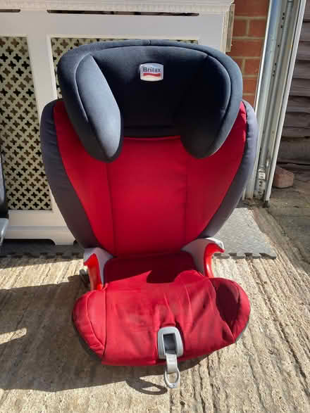 Photo of free Britax isofix high back booster car seat (Bishop's Stortford CM23) #1