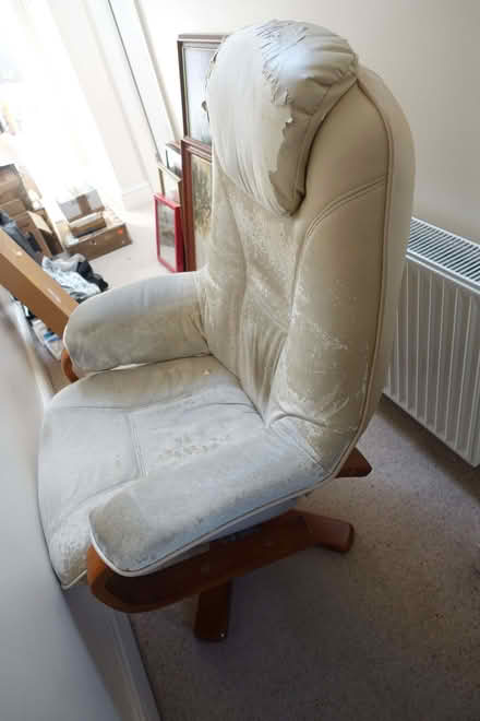 Photo of free Extremely comfy but tired armchair - W4 off Acton Lane (Chiswick W4) #4