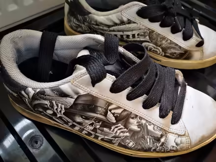 Photo of free Old pairs of mens runners (Duleek village) #2