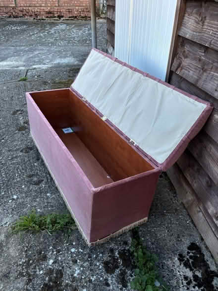 Photo of free Ottoman (Princes Risborough) #2