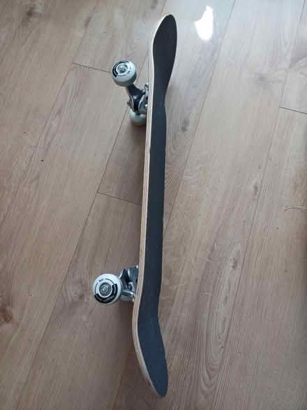 Photo of free Skateboard (W12) #1