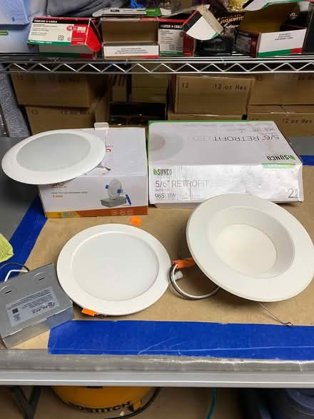 Photo of free LED ceiling lights (Elmhurst/Maspeth, Queens) #1