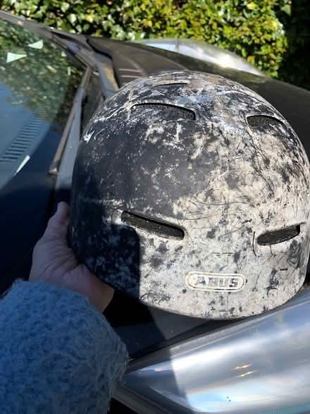 Photo of free Ski helmet (Woodbridge) #1