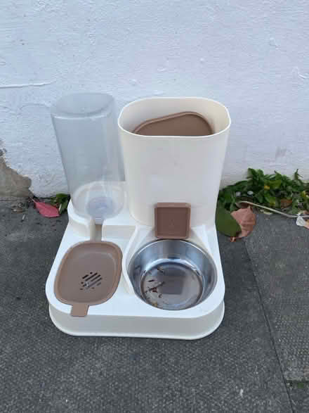 Photo of free Cat food bowl and water dispenser (W12) #1