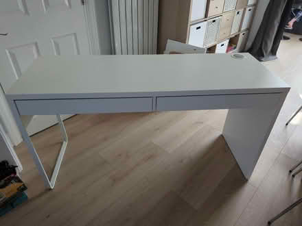 Photo of free Desk (Norbiton KT3) #1