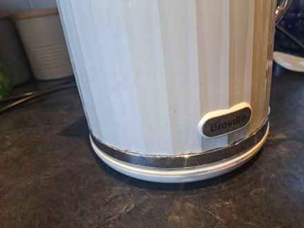 Photo of free Breville cream cordless kettle (NG4 Netherfield) #3