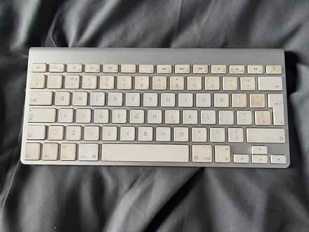 Photo of free Apple Wireless Keyboard 2nd One (Canary Wharf, London E14) #1