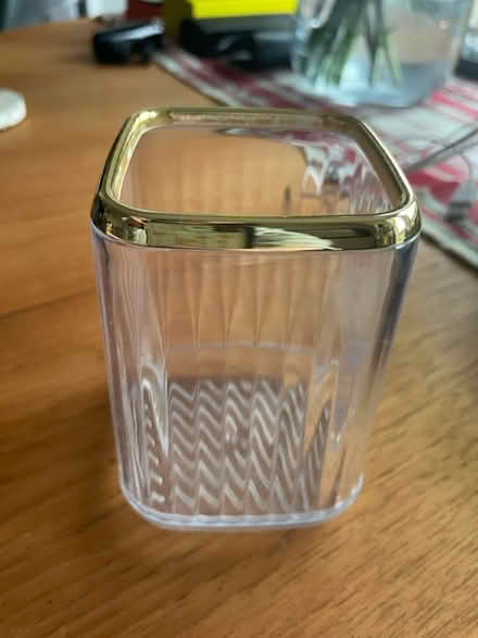Photo of free Toothbrush holder plastic (Dennistoun G31) #1