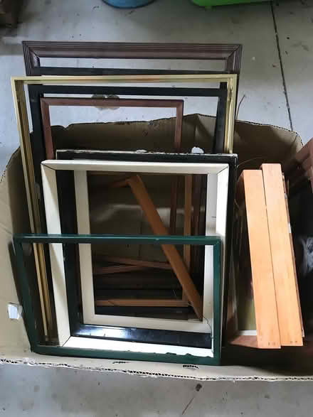 Photo of free Picture frames (West Wodonga) #3