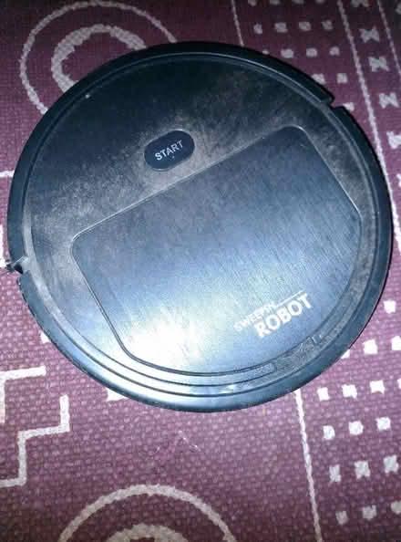 Photo of free Sweepin' Robot (Oxgangs EH13) #1