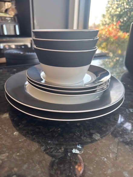 Photo of free Black and white plate / bowl set (Lindfield RH16) #1