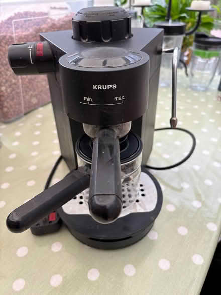 Photo of free Krups Expresso Machine (EH25, Roslin) #1