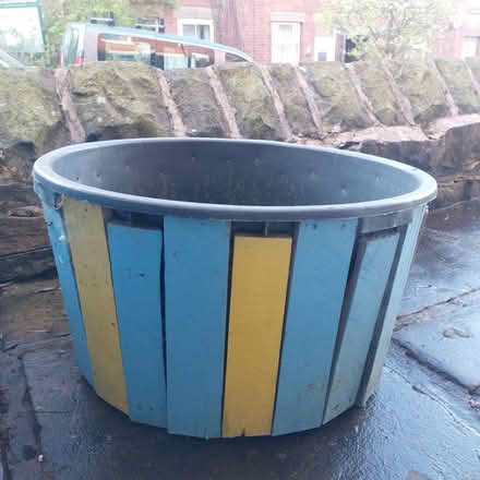 Photo of free Large plastic planter/tub (Walkley Sheffield S6) #1