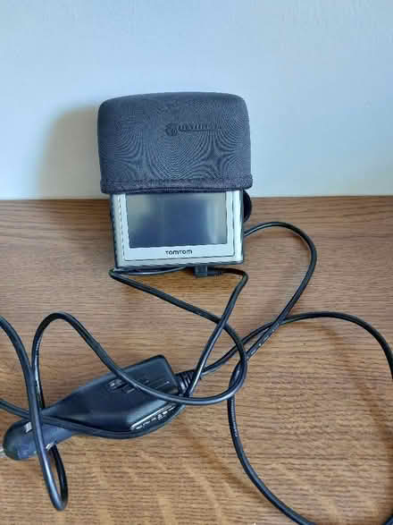 Photo of free Tom Tom sat nav (North Tonbridge TN10) #1