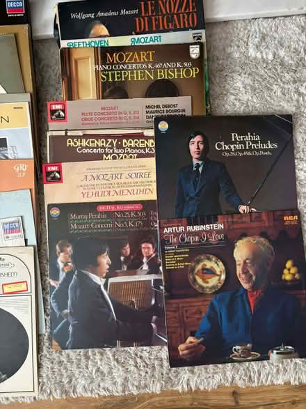 Photo of free Pile of vinyl LPs (classical) (Blackbrook WA2) #4