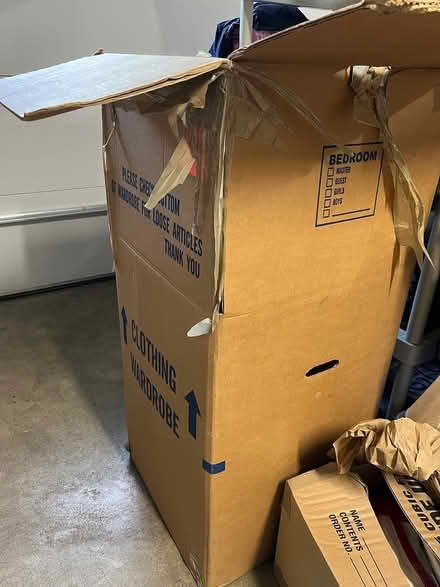 Photo of free Wardrobe moving boxes (San Rafael) #1