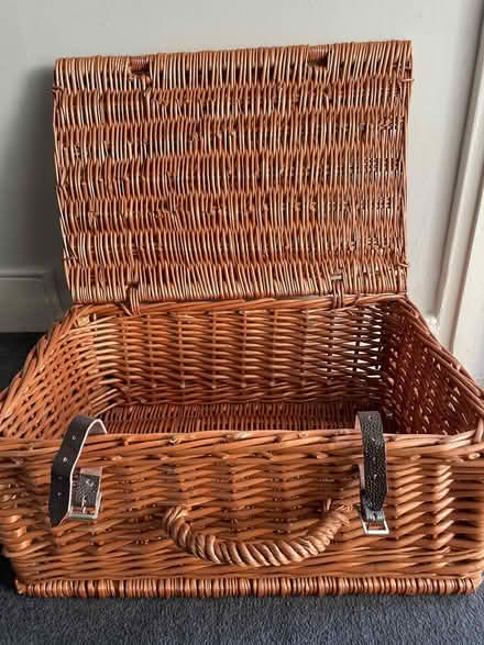 Photo of free Large Wicker hamper (Woodford green) #1