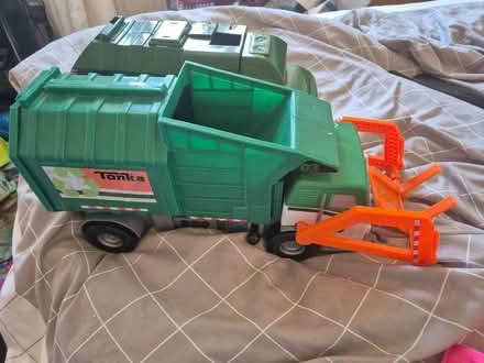 Photo of free 2x recycling toy trucks (Loughborough LE11) #2